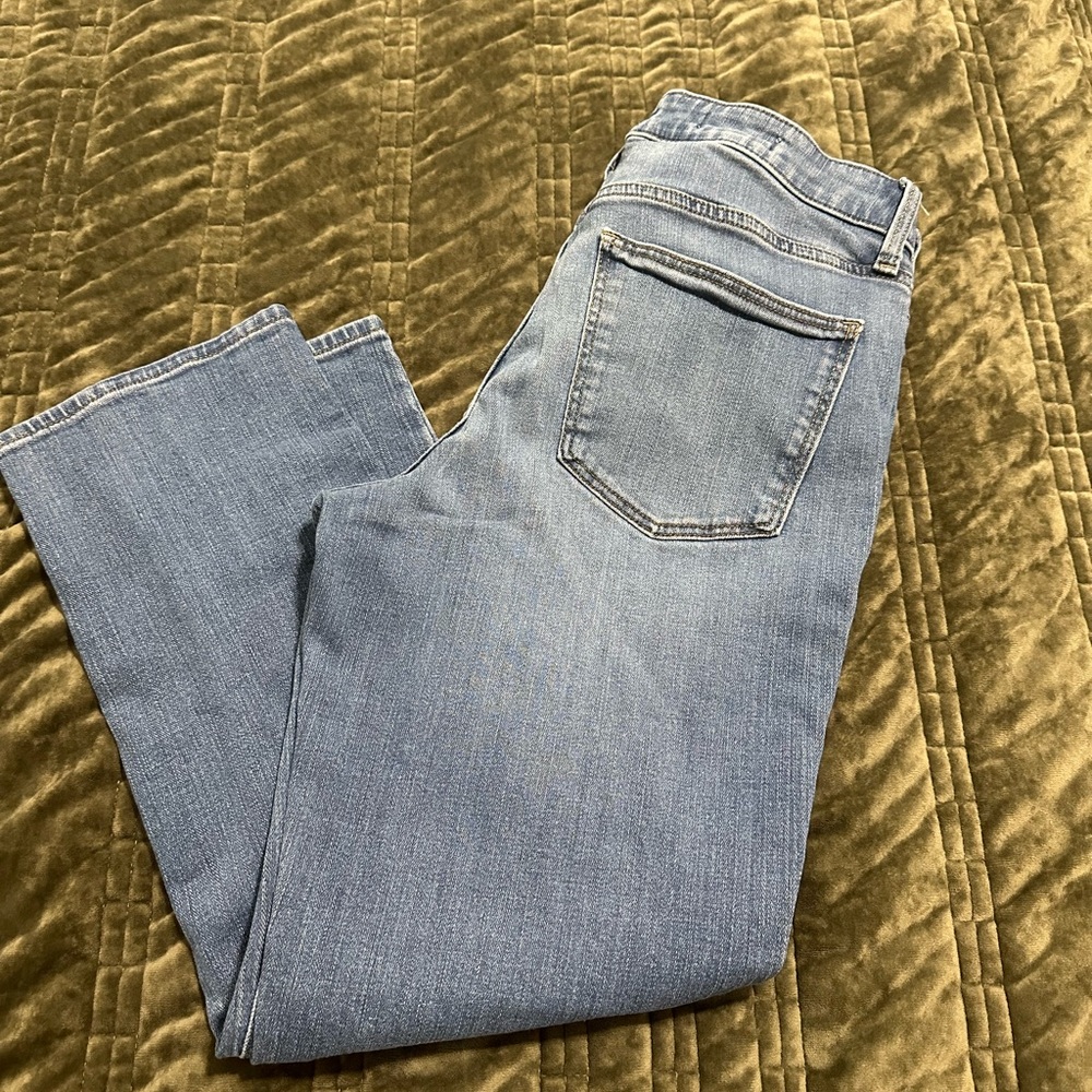 Universal Thread Light Blue Straight Leg Jeans
